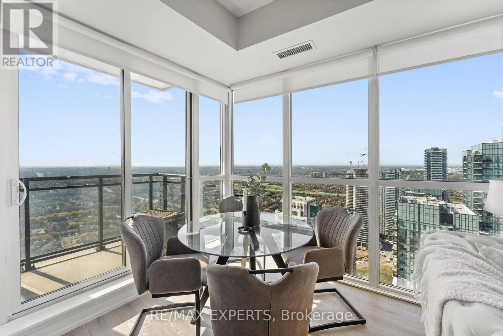 4502 - 4011 BRICKSTONE MEWS