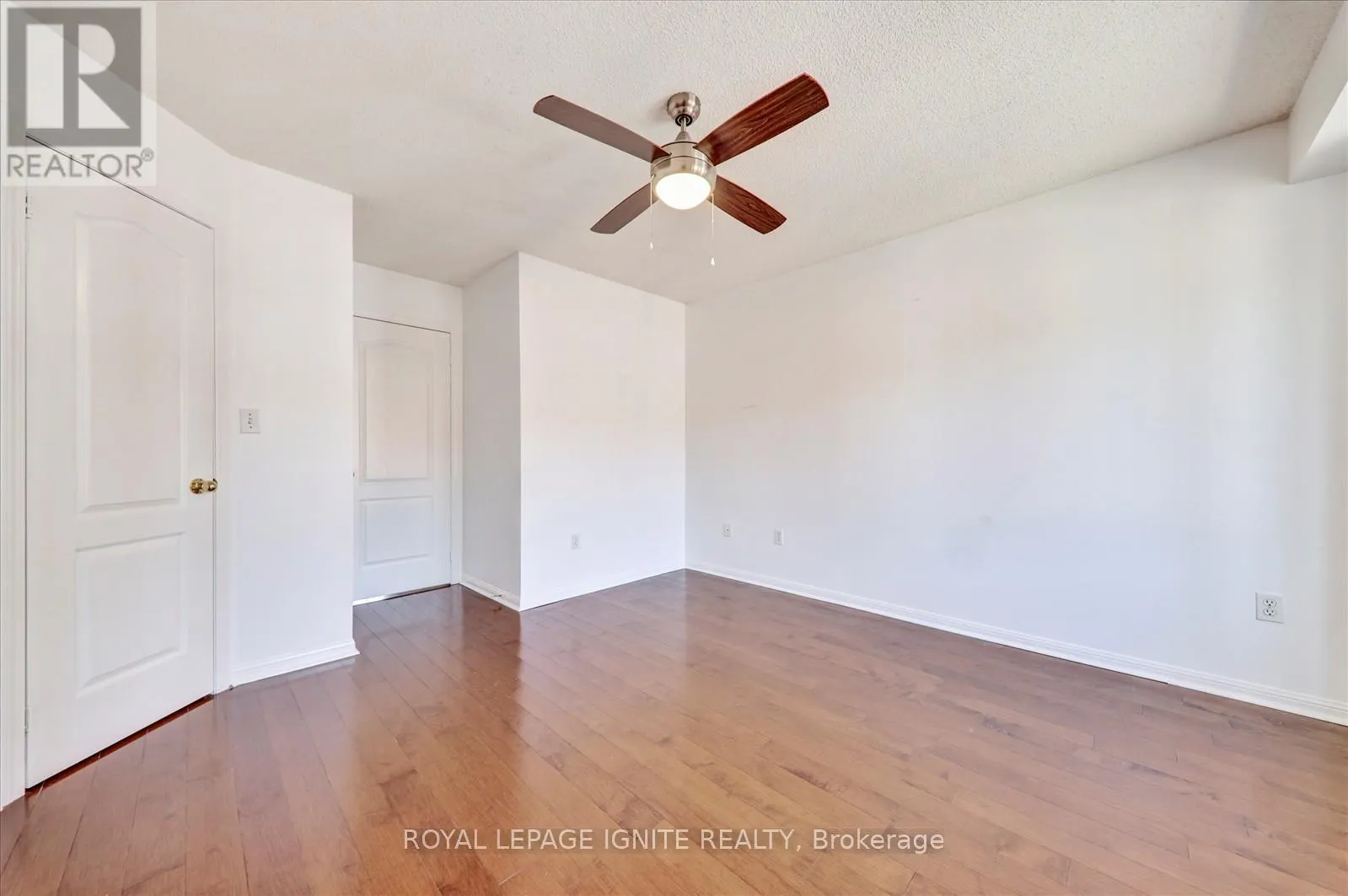 49 - 80 ACORN PLACE