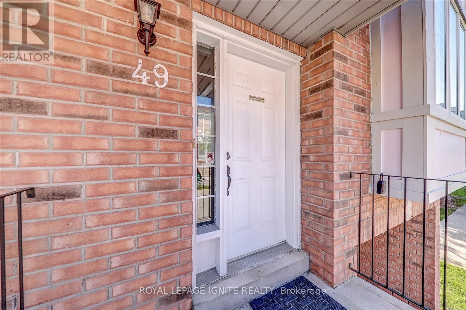 49 - 80 ACORN PLACE