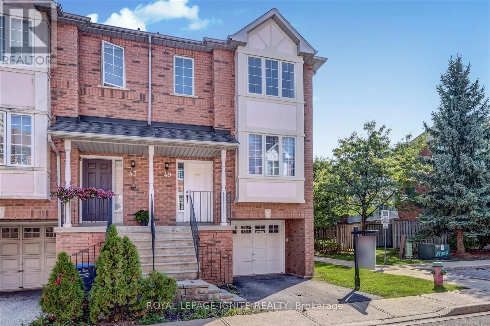 49 - 80 ACORN PLACE
