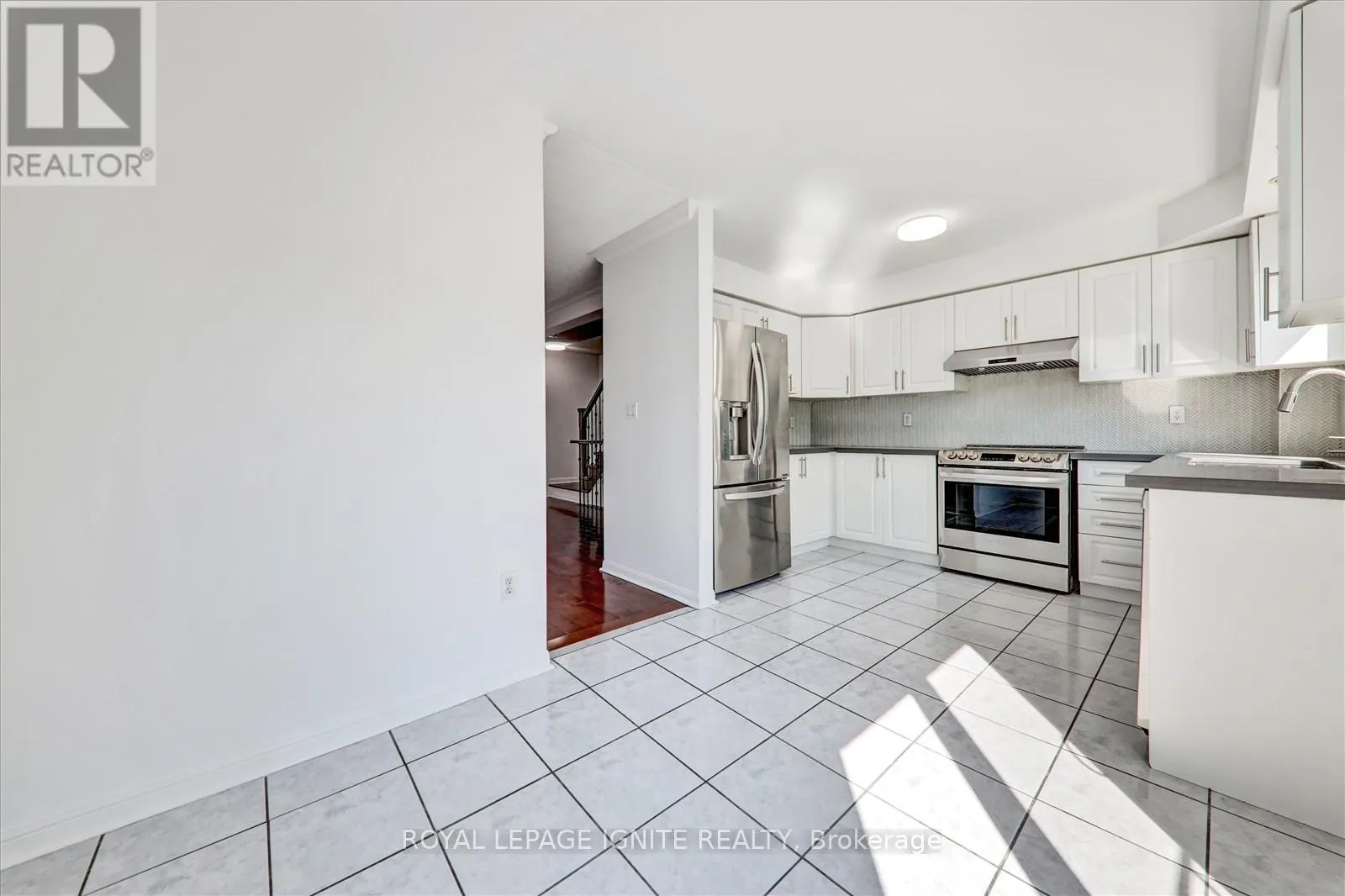 49 - 80 ACORN PLACE