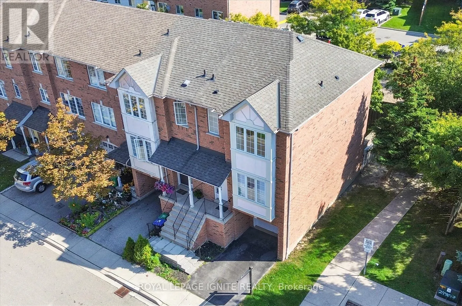 49 - 80 ACORN PLACE