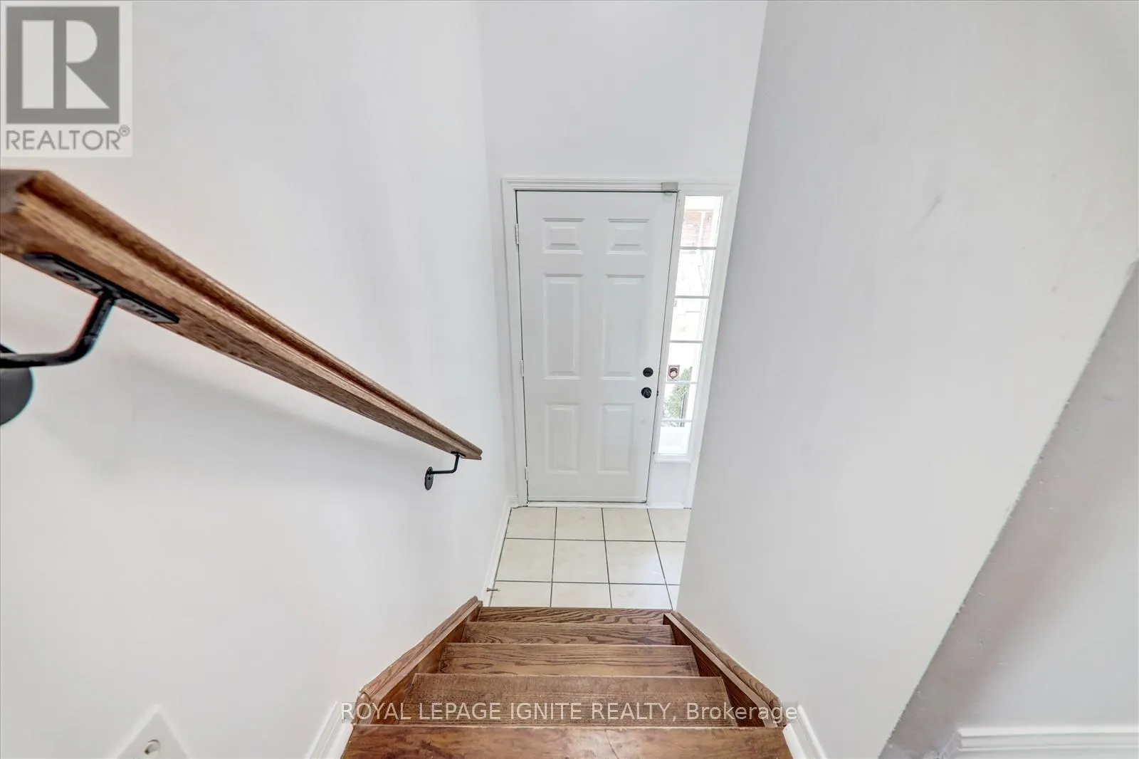 49 - 80 ACORN PLACE