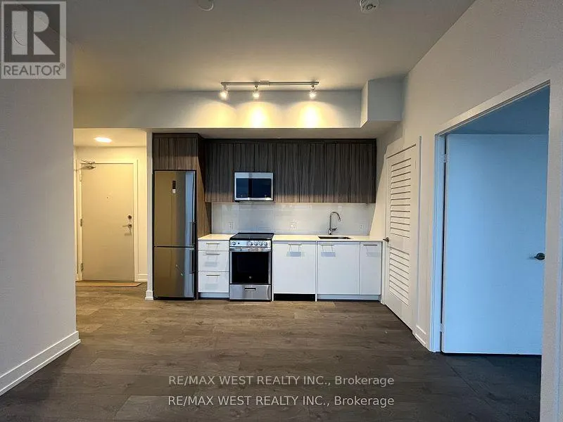 1204 - 225 VETERANS DRIVE