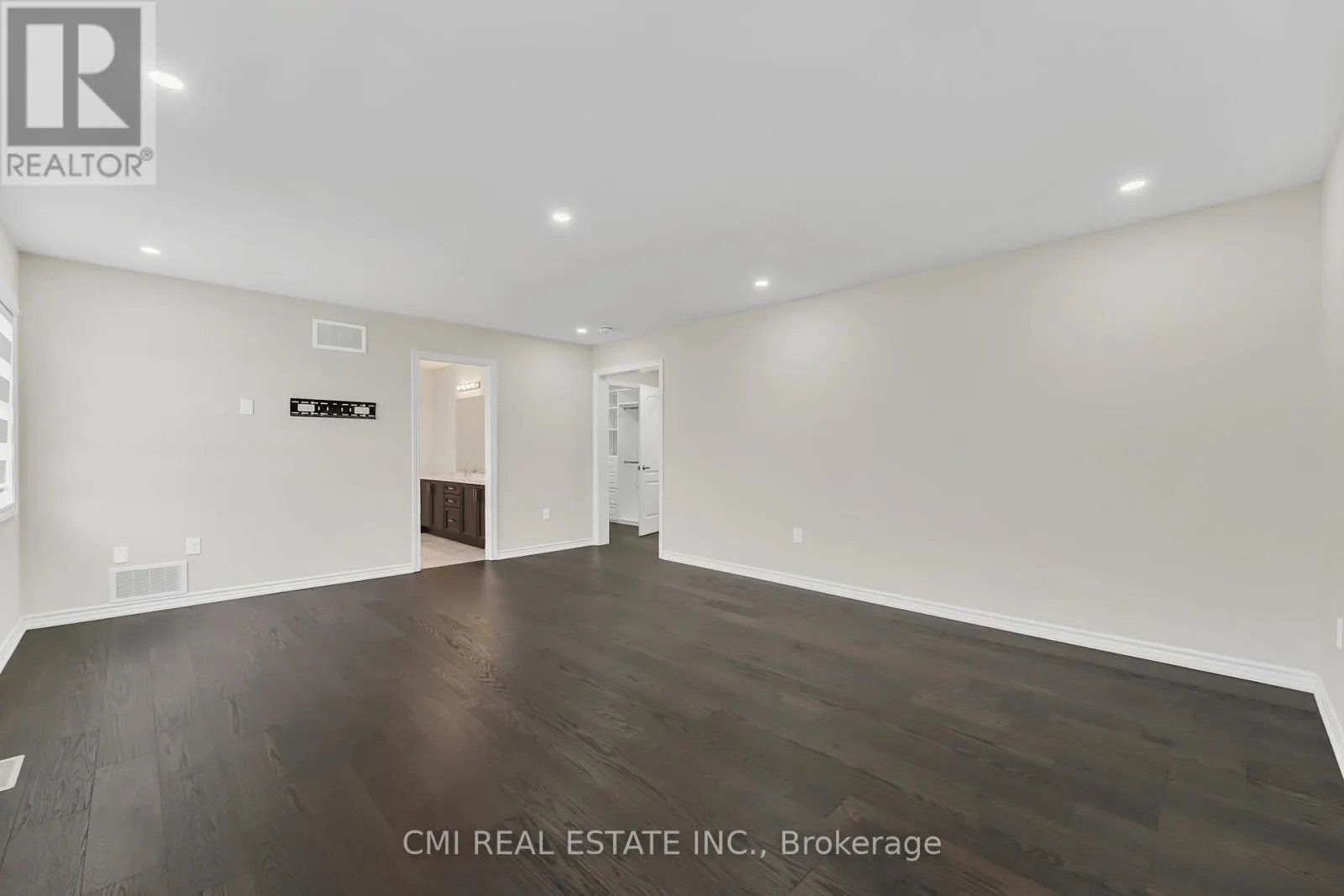 22 WAINWRIGHT DRIVE