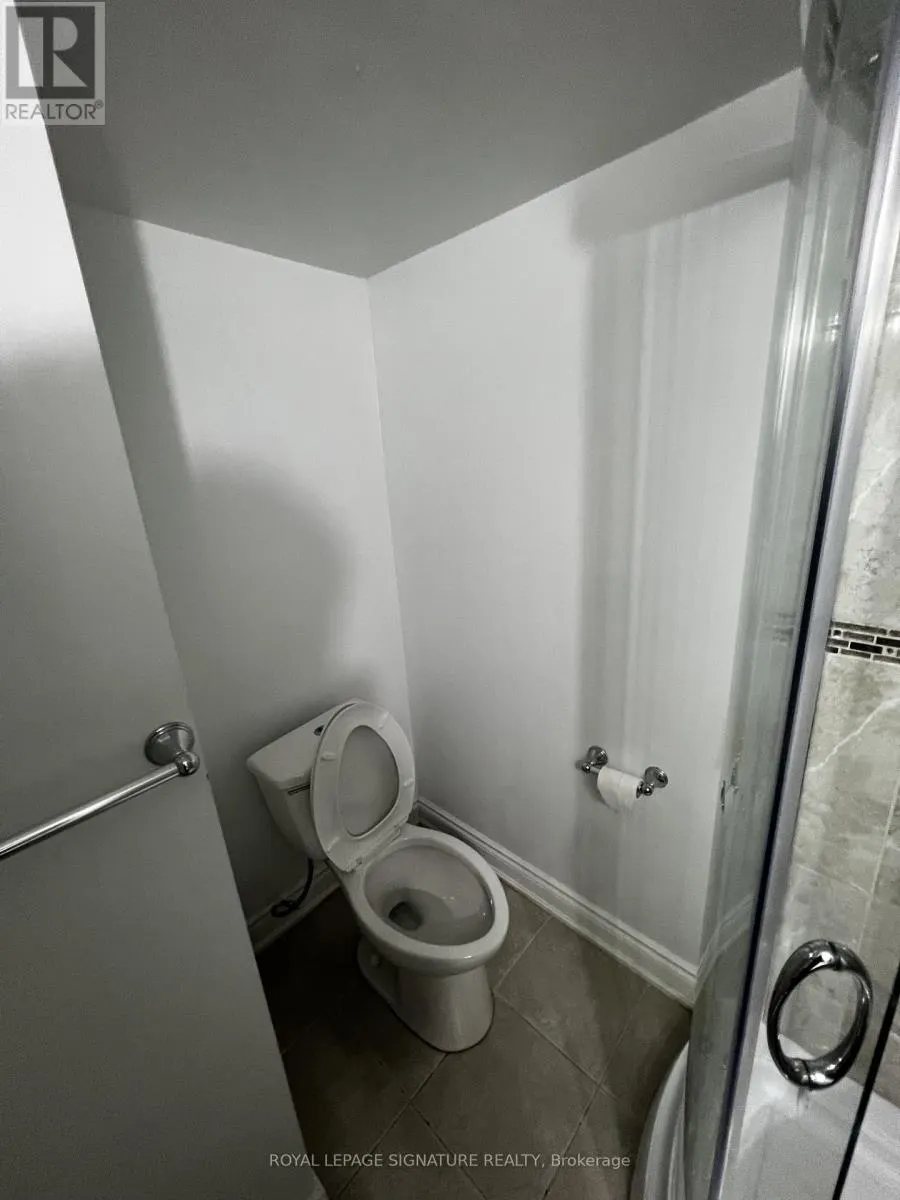 633 MIRAGE PLACE