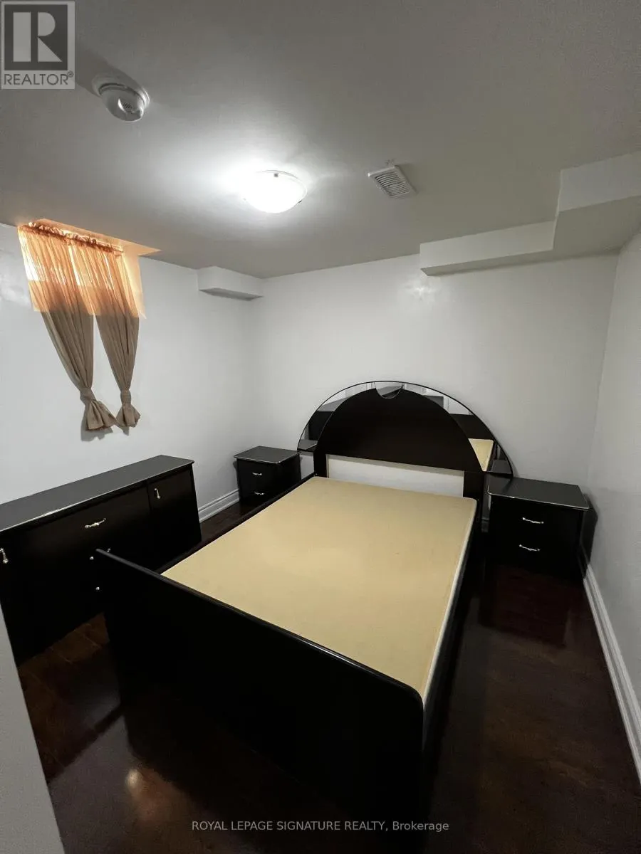 633 MIRAGE PLACE