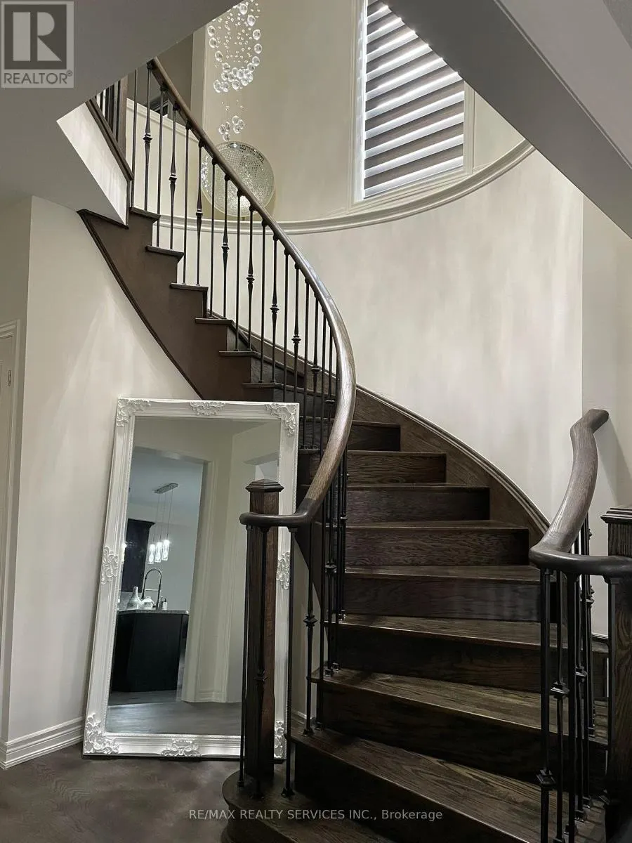 21 TERRICK ROAD
