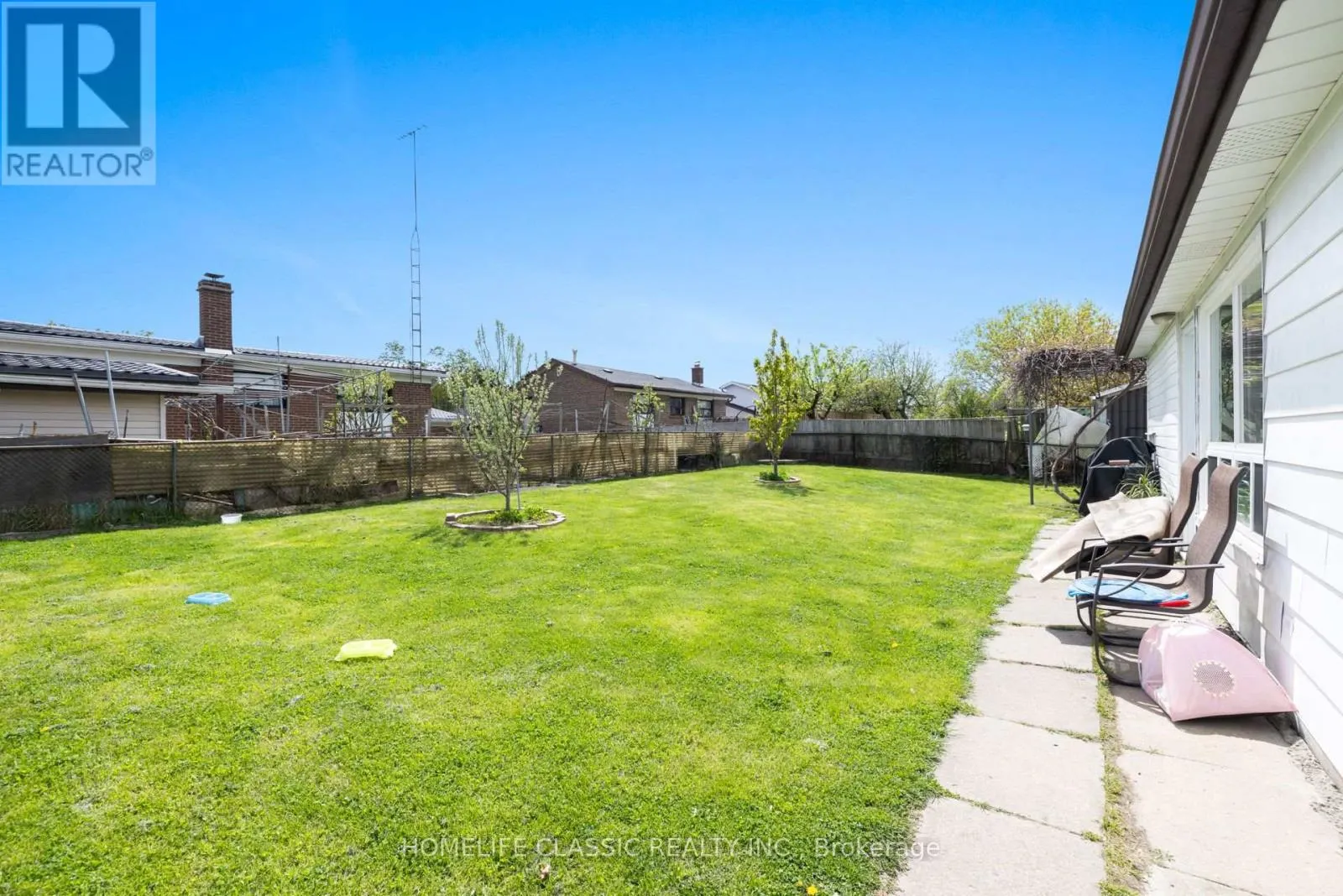 83 JOHN GARLAND BOULEVARD