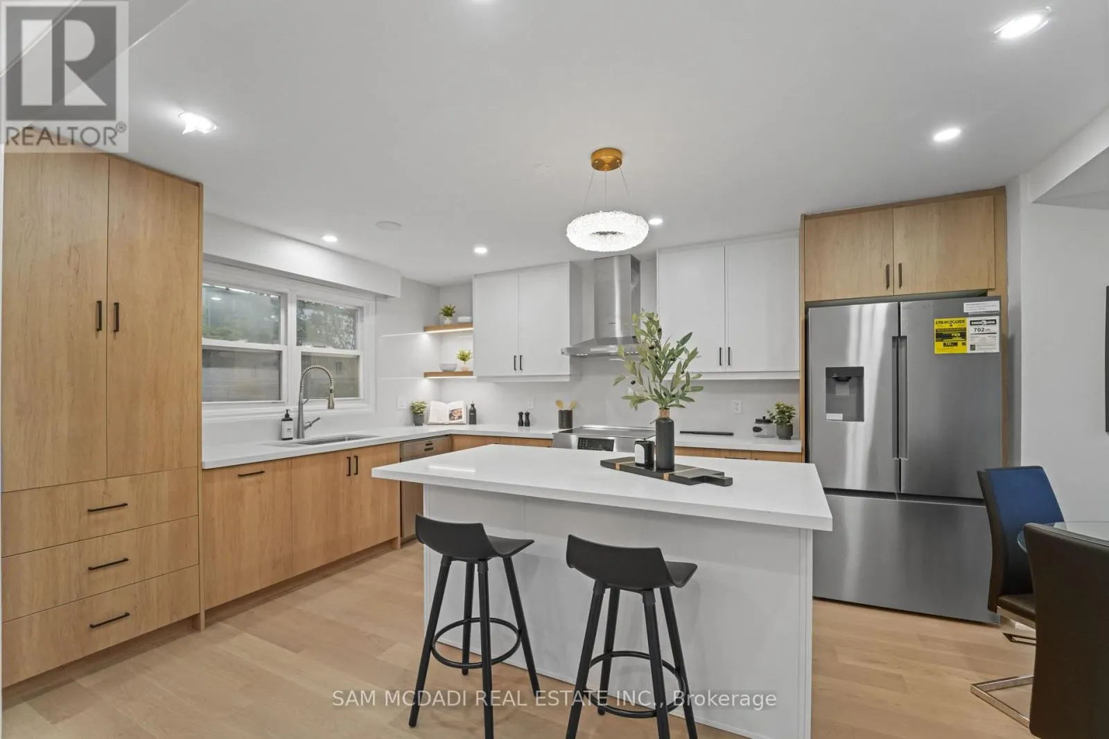 1409 LEFKAS COURT