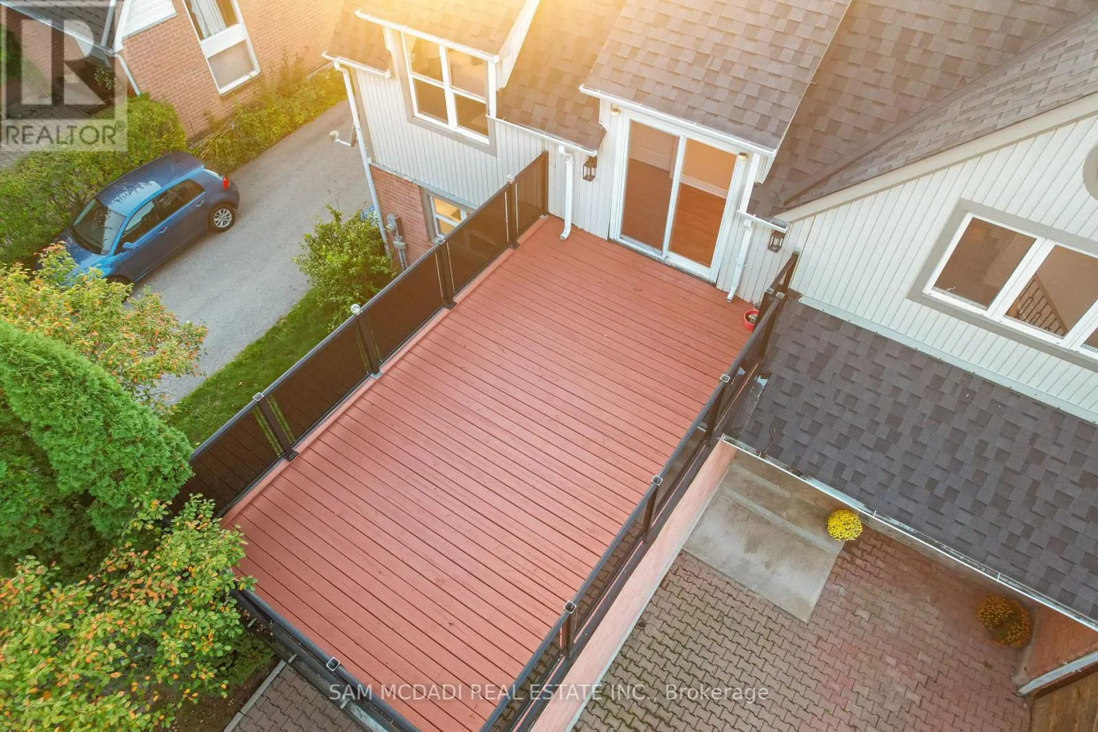 1409 LEFKAS COURT