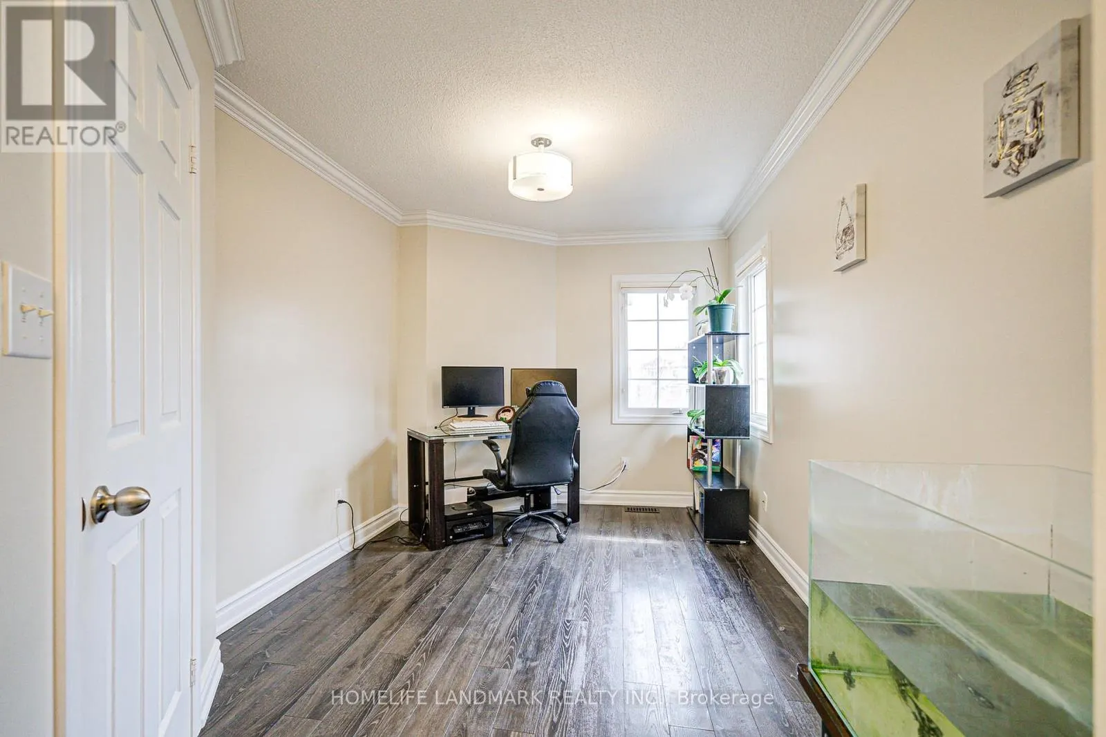 1141 FOXGLOVE PLACE