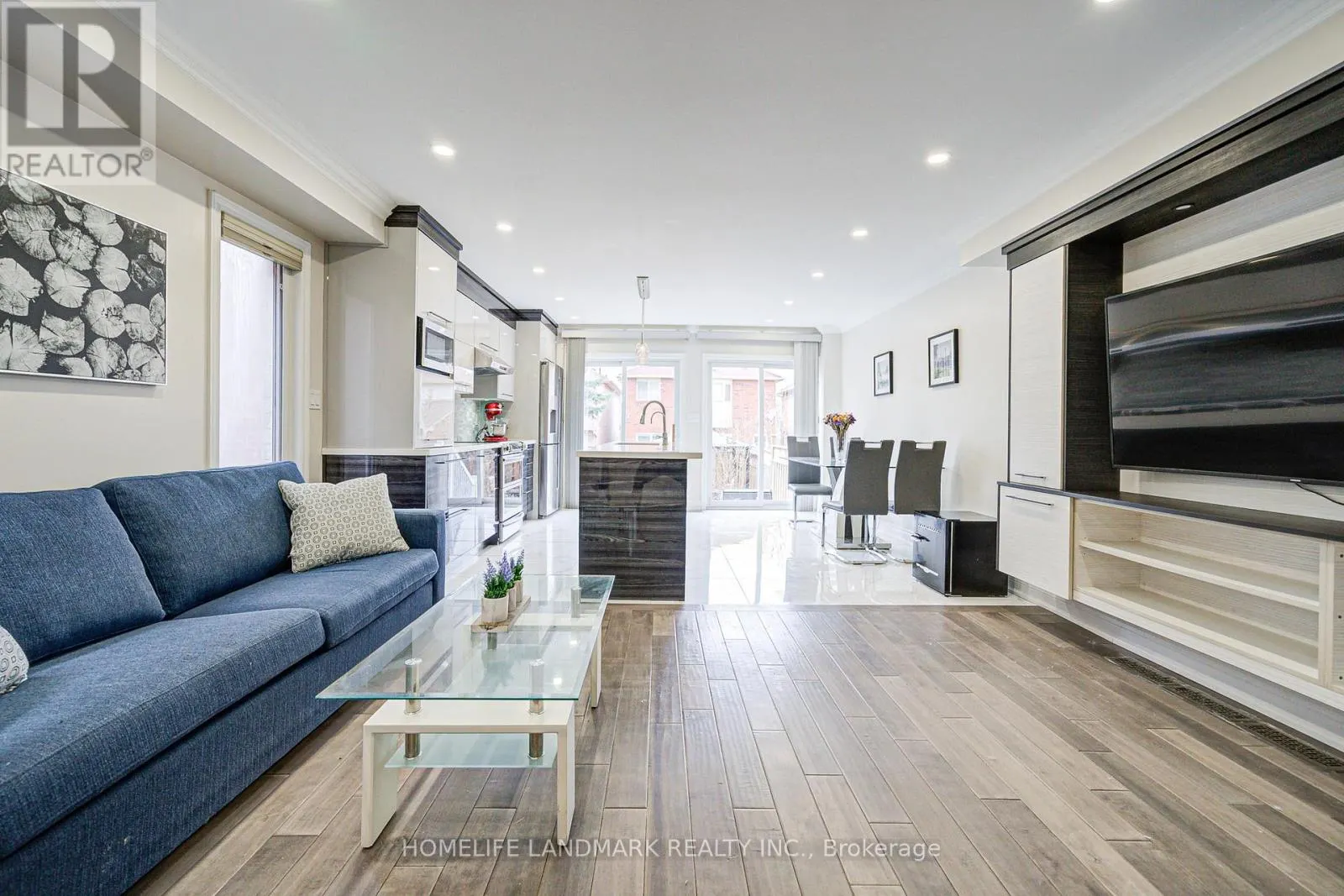 1141 FOXGLOVE PLACE
