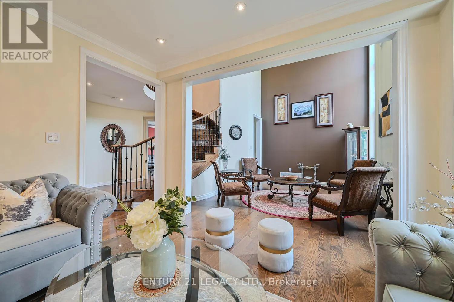 34 CANNINGTON CRESCENT