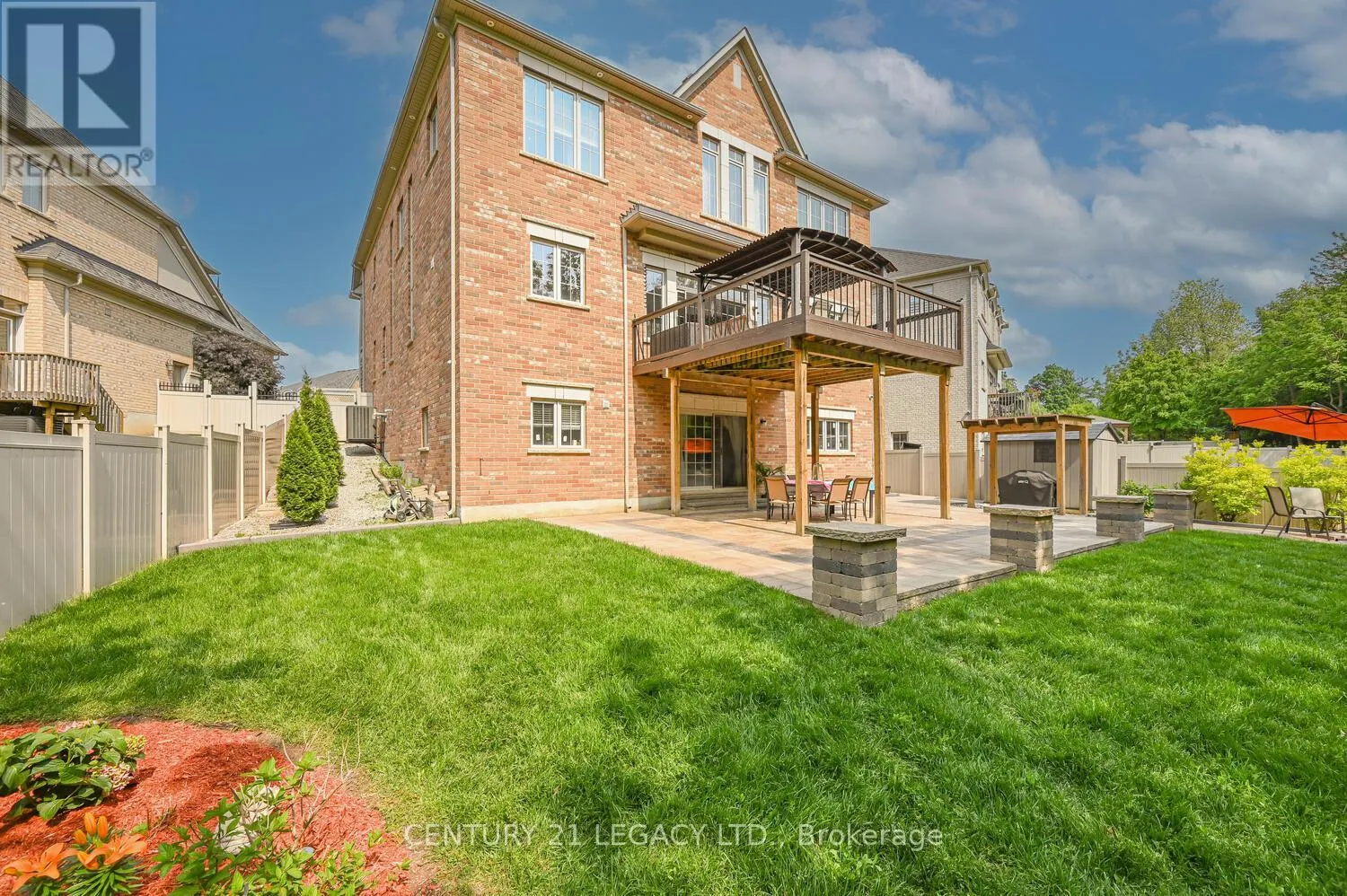 34 CANNINGTON CRESCENT