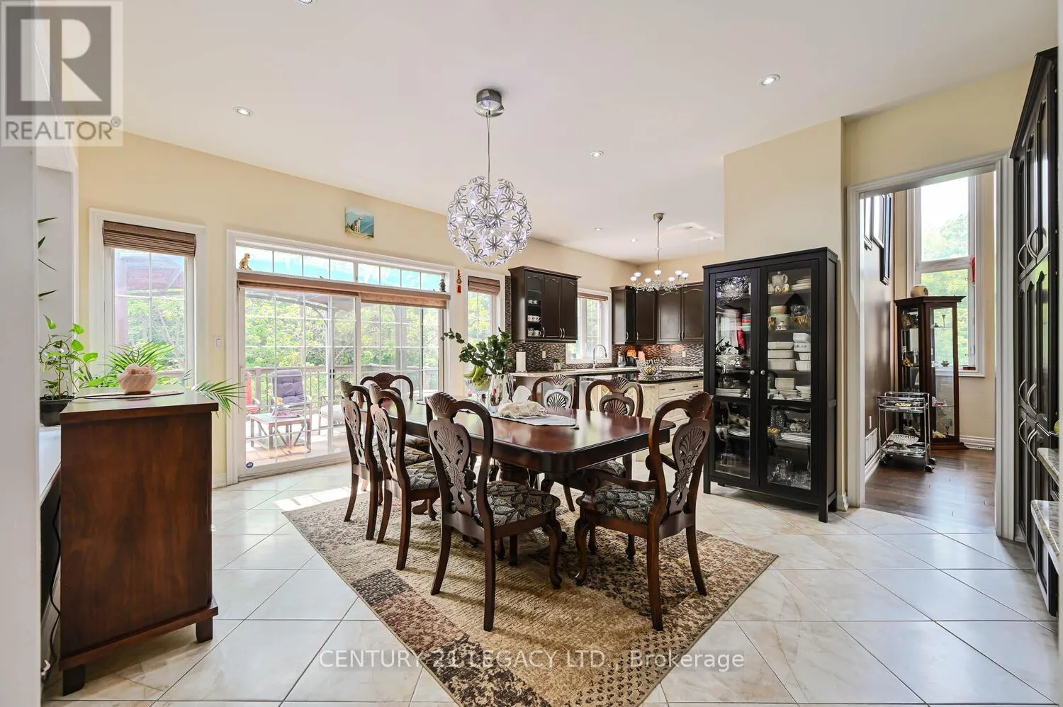 34 CANNINGTON CRESCENT