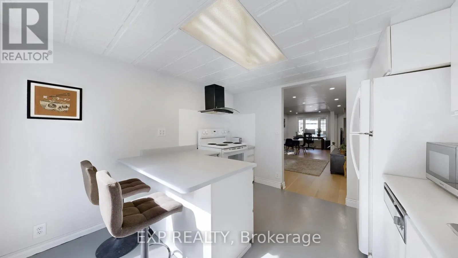 59 VANEVERY STREET