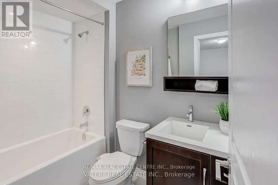 389 HARDWICK COMMON DRIVE