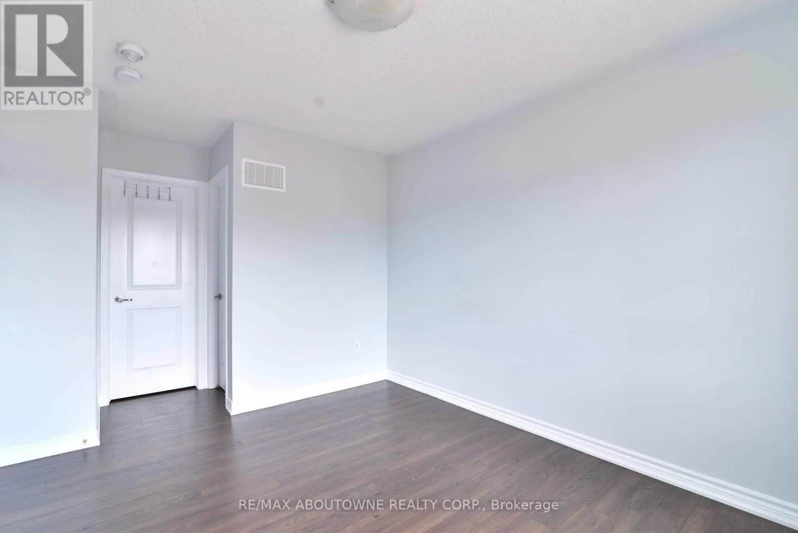 3062 GARDENIA GATE