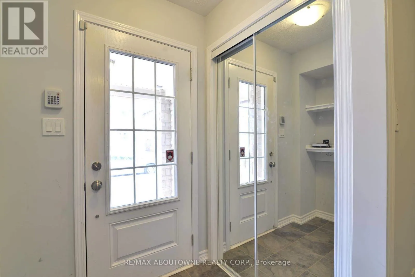 3062 GARDENIA GATE
