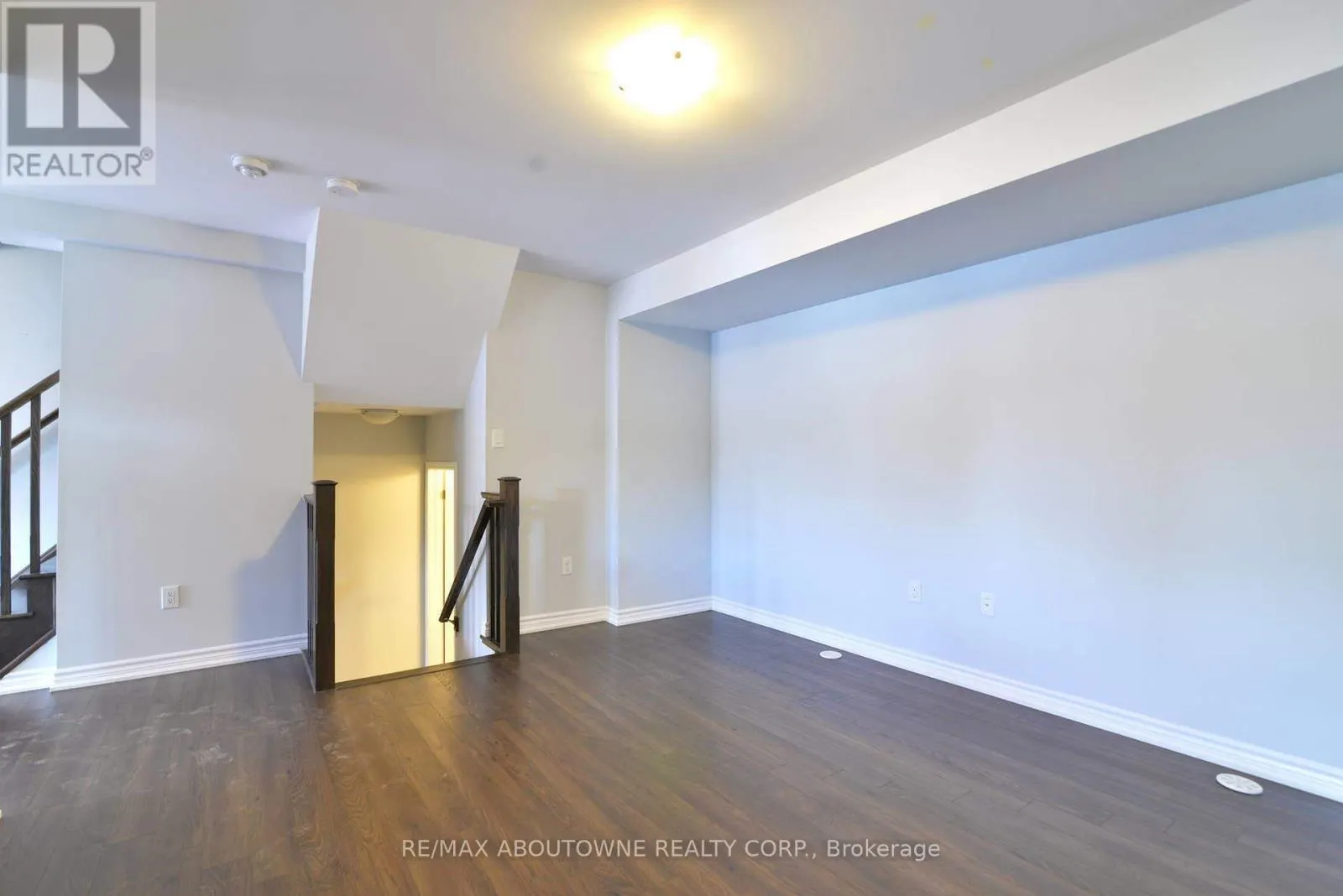 3062 GARDENIA GATE