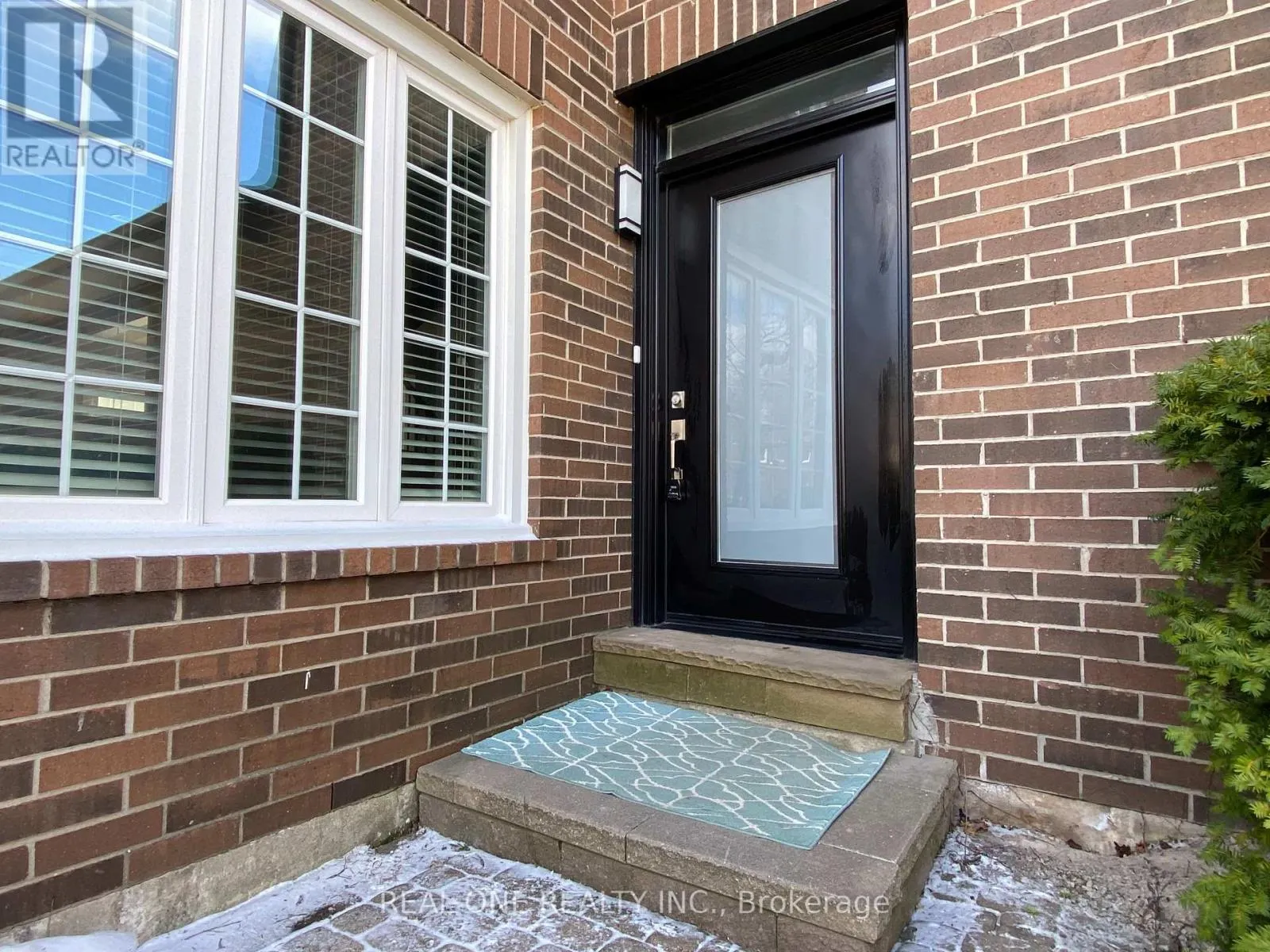 244 ROMAIN CRESCENT