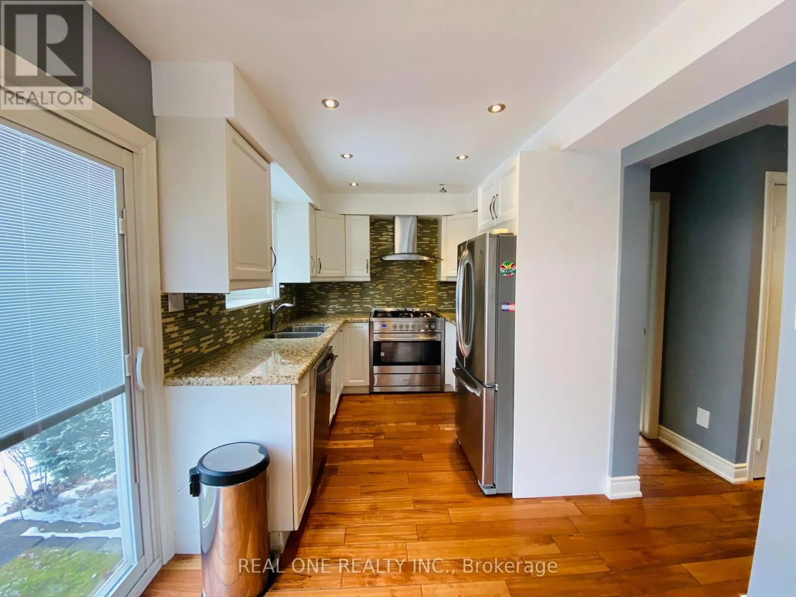 244 ROMAIN CRESCENT