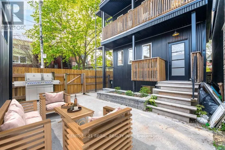 #5 - 187 FERN AVENUE