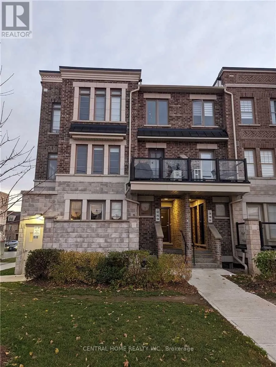 241 - 2355 SHEPPARD AVENUE W