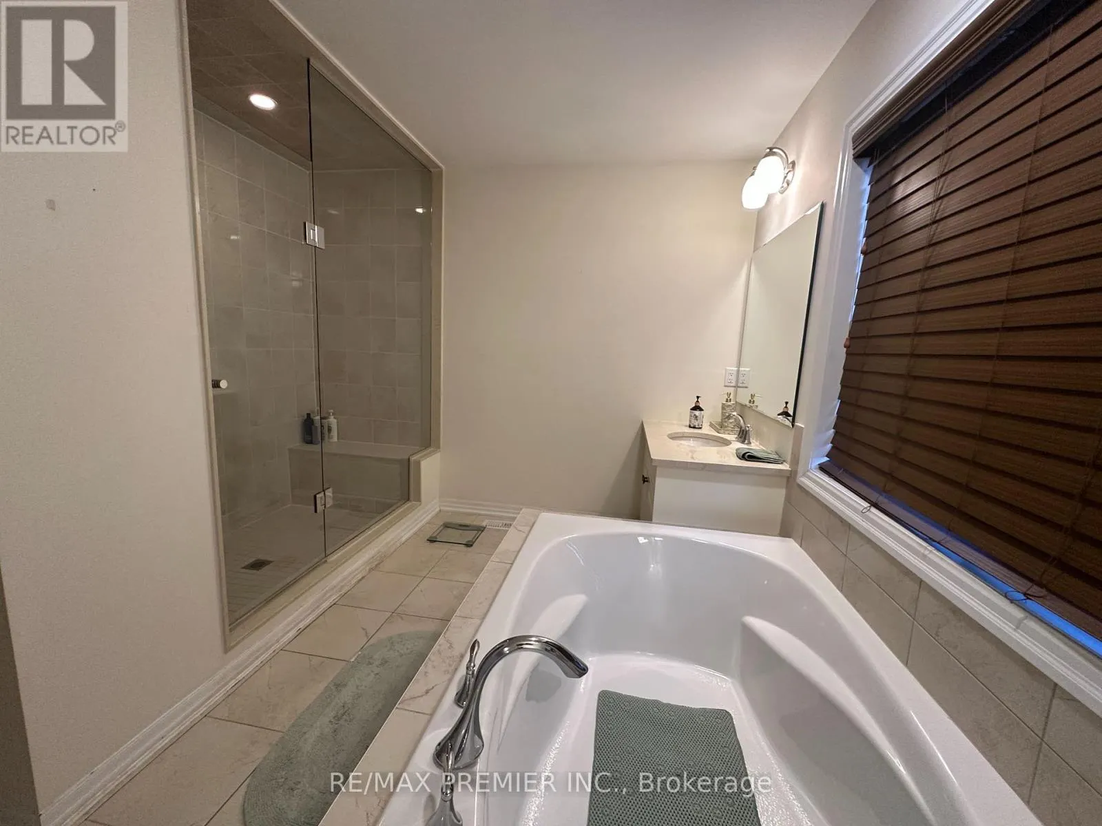 3156 ERNEST APPLEBE BOULEVARD