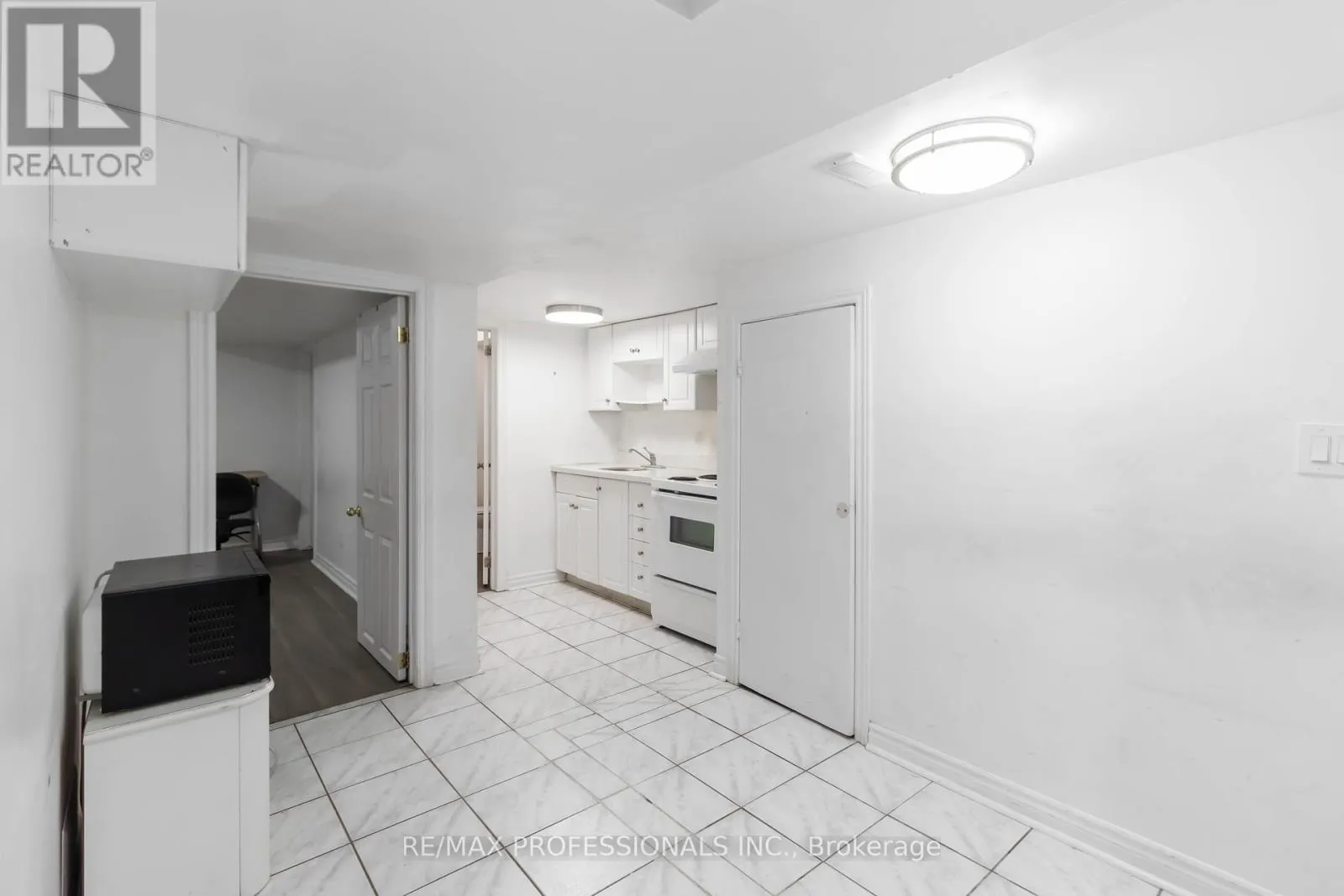 BSMNT - 3073 IRESON COURT