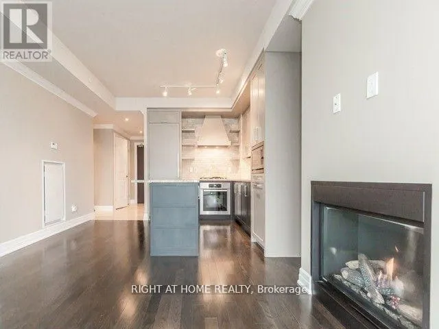 612 - 30 OLD MILL ROAD N