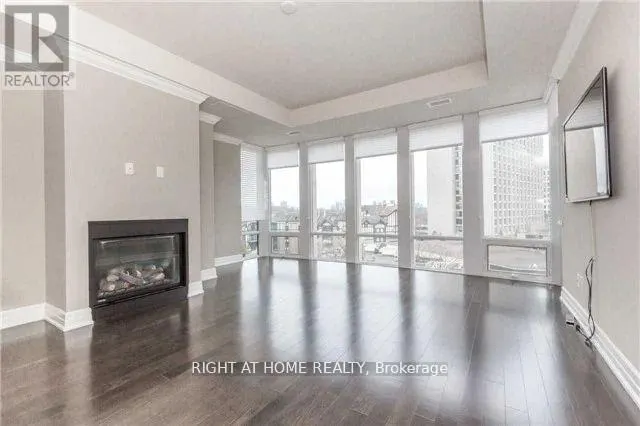 612 - 30 OLD MILL ROAD N
