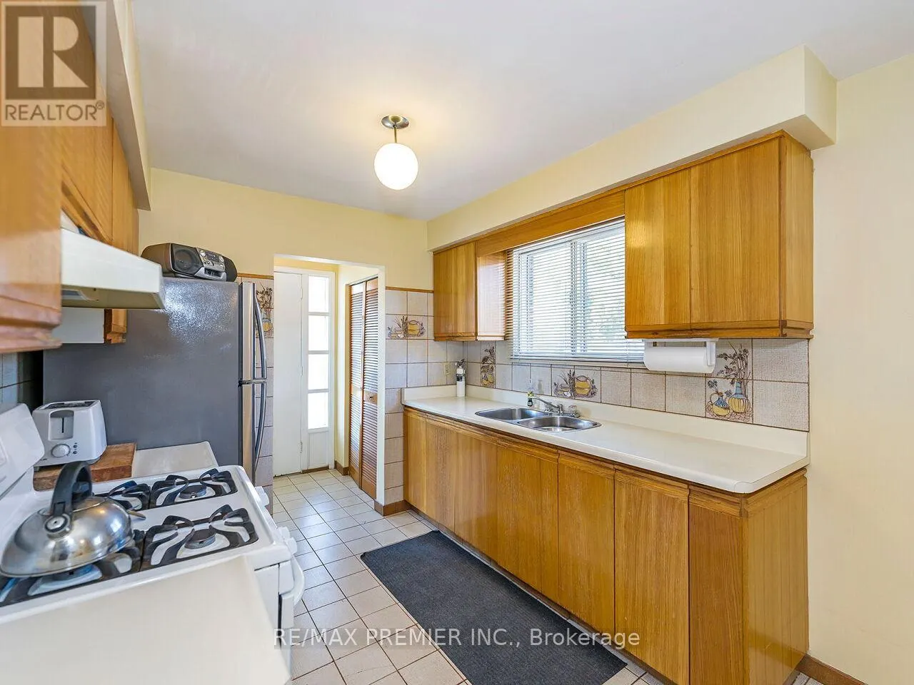 55 PLUNKETT ROAD