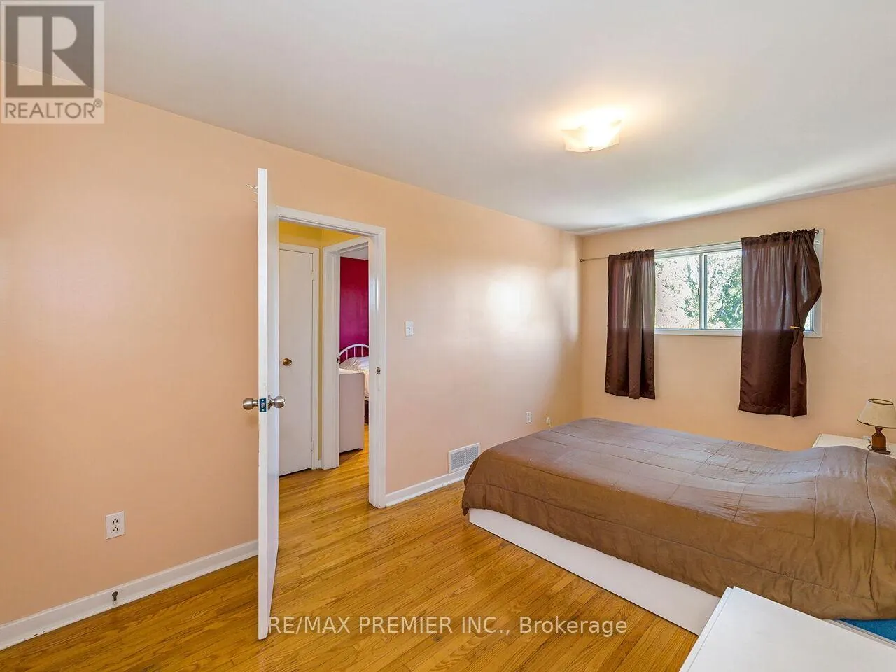 55 PLUNKETT ROAD