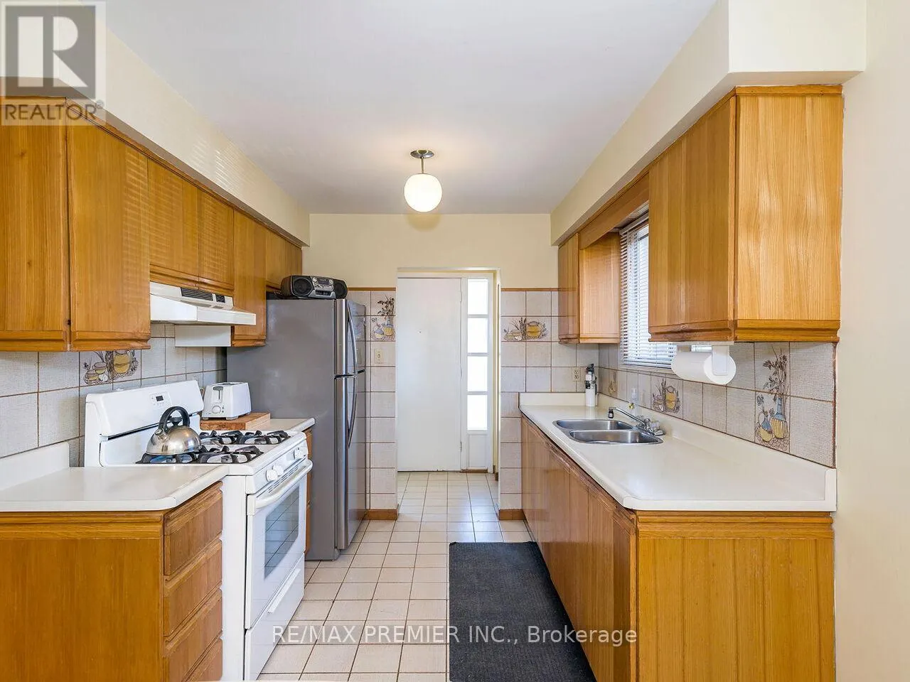55 PLUNKETT ROAD