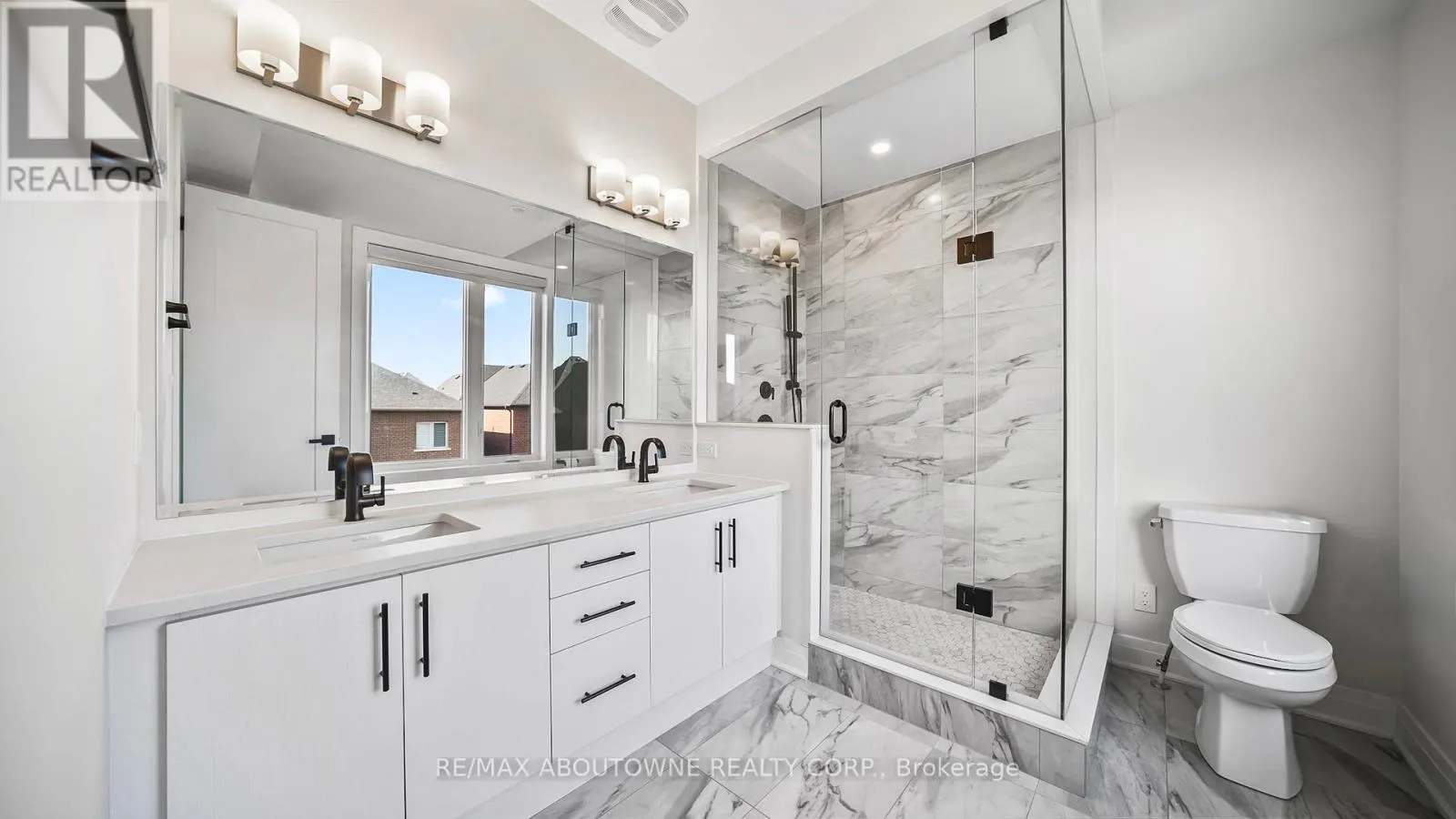102 SETTLERS ROAD E