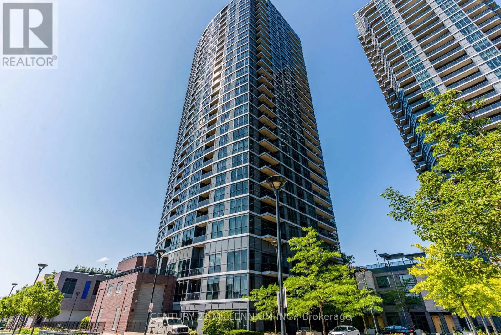 2205 - 9 VALHALLA INN ROAD