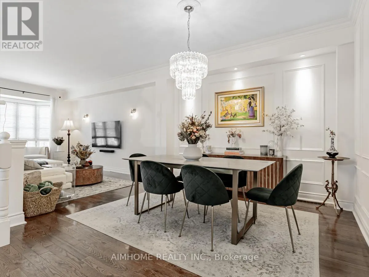 2 BROWNSTONE LANE