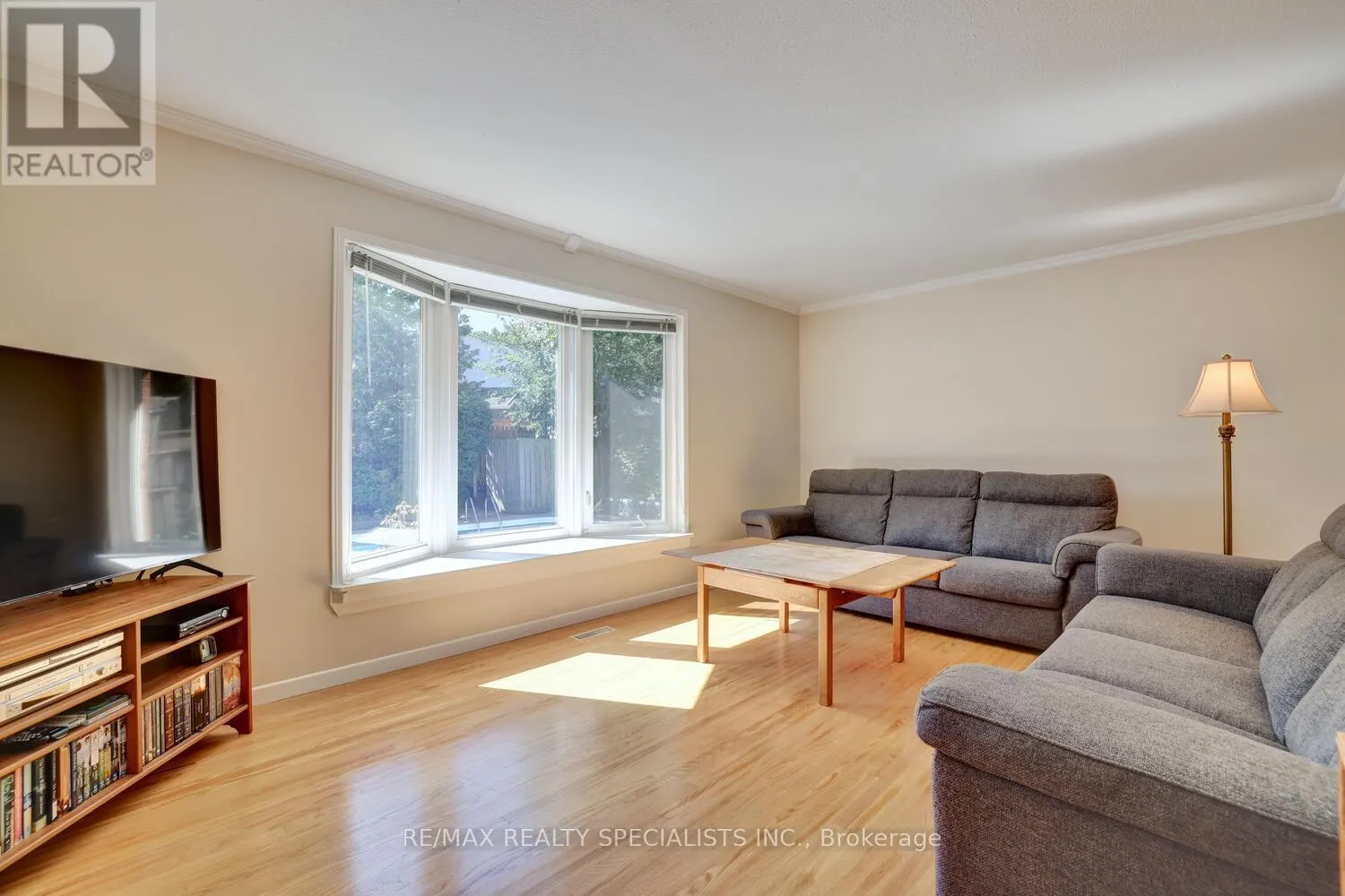 2312 HOMELANDS DRIVE