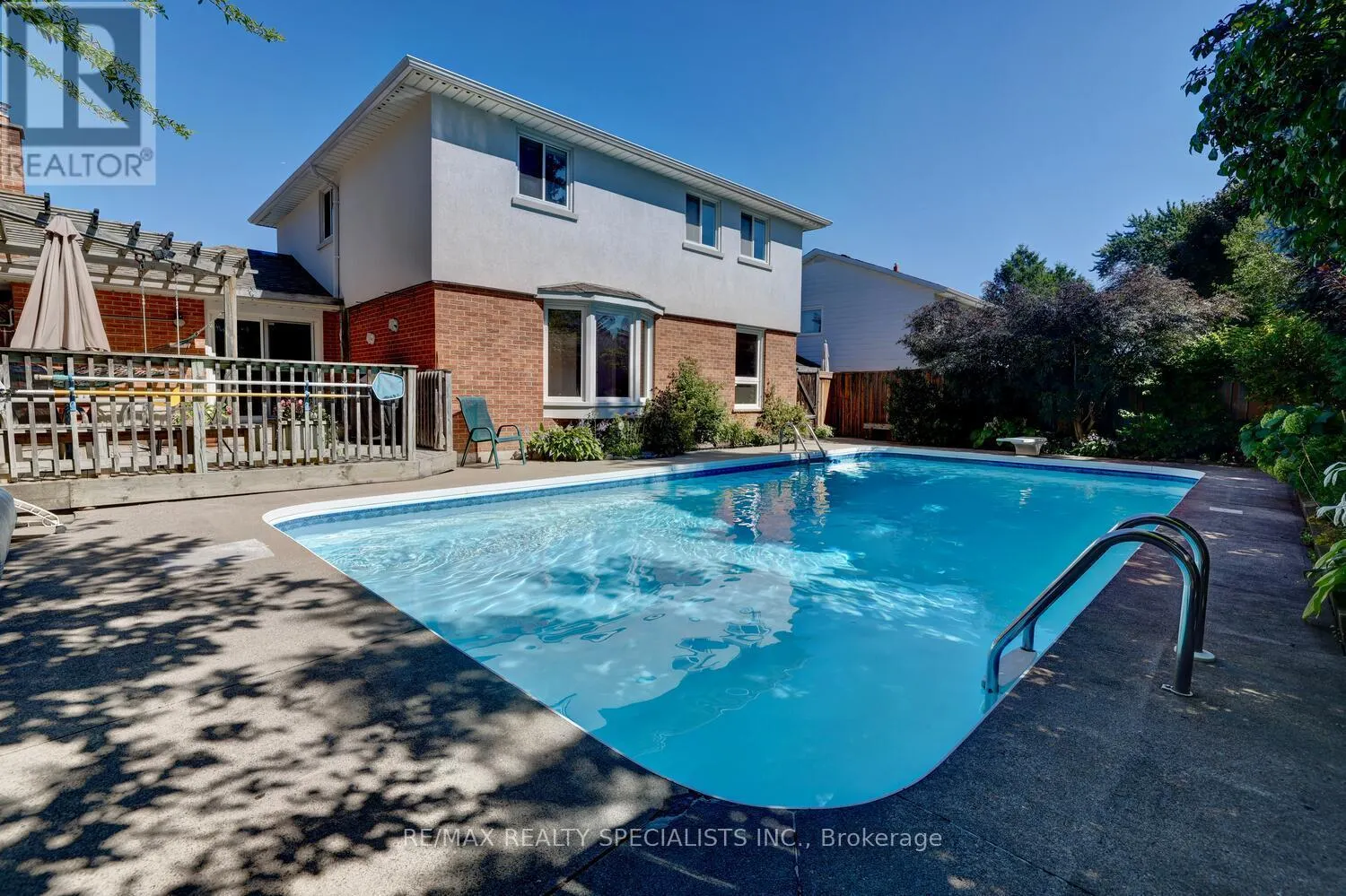 2312 HOMELANDS DRIVE