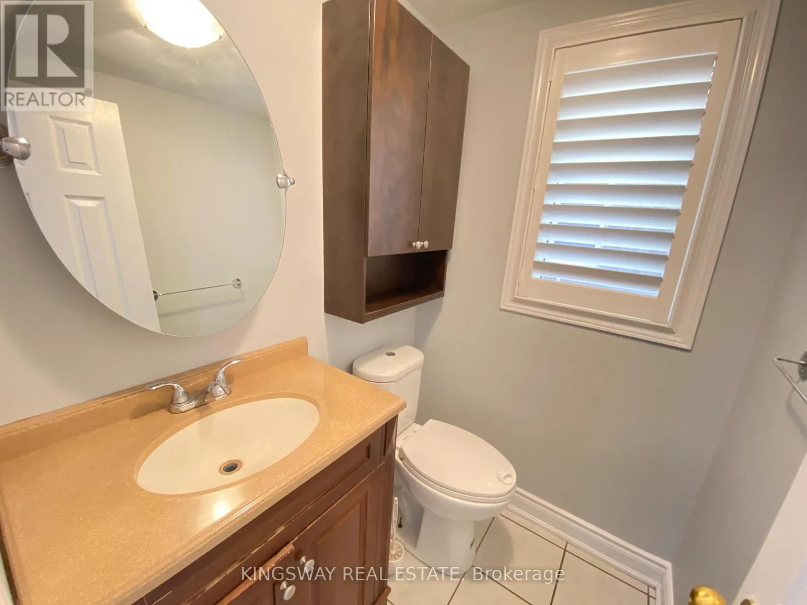33 CARANCI CRESCENT
