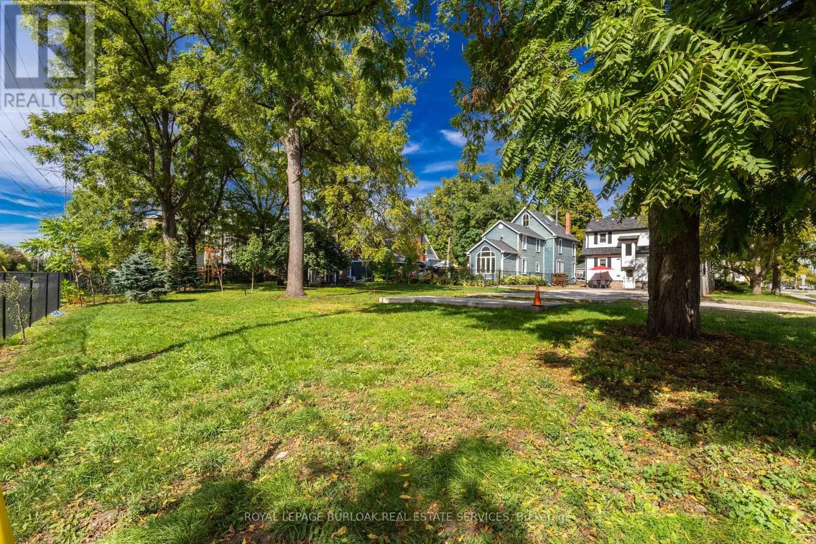 5/6 LOT ELGIN STREET