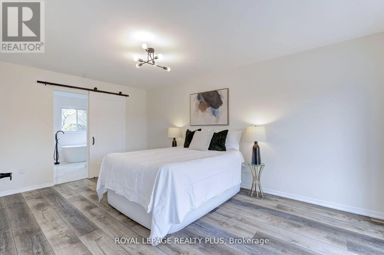 1231 SABLE DRIVE
