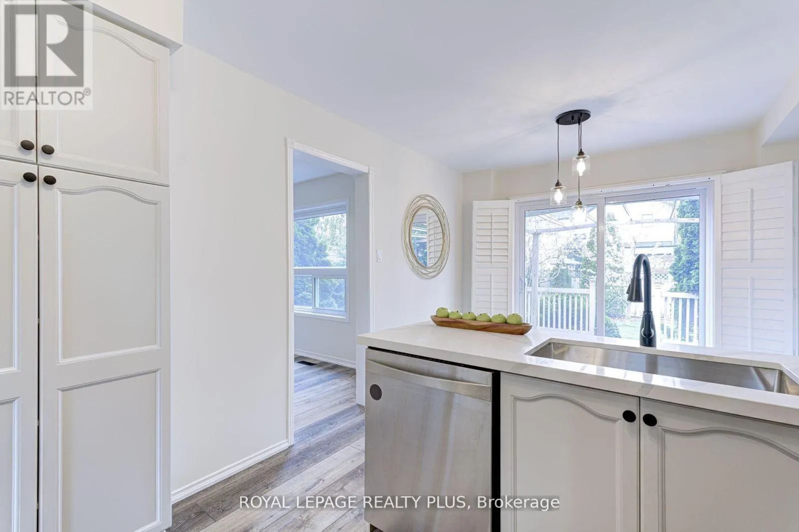 1231 SABLE DRIVE