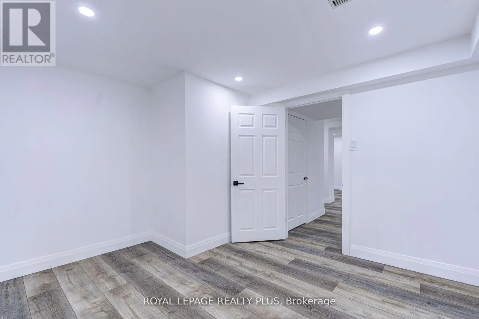 1231 SABLE DRIVE