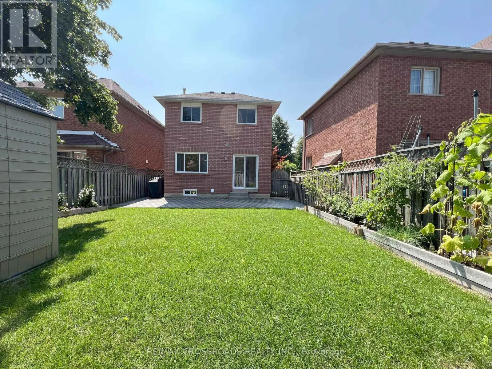 51 HOOD CRESCENT