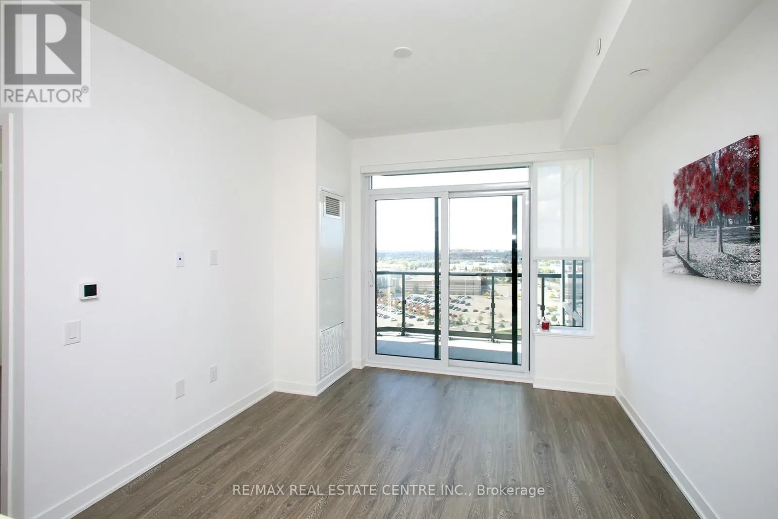 1506 - 2495 EGLINTON AVENUE W