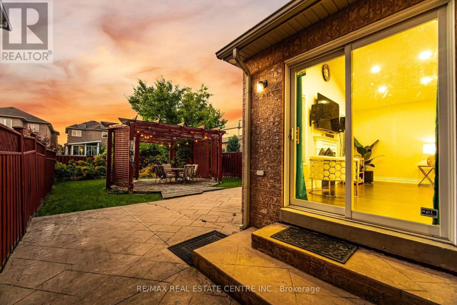 3191 OAKVIEW ROAD