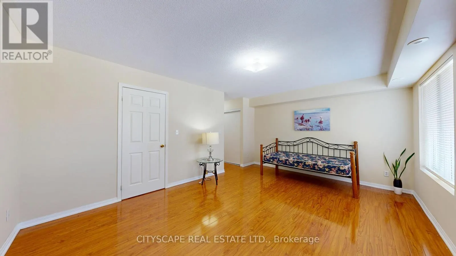 50 - 3061 FINCH AVENUE W